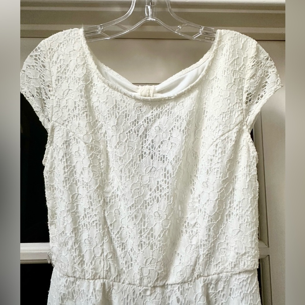 A. Byer White Lace Cap Sleeve Mini Dress